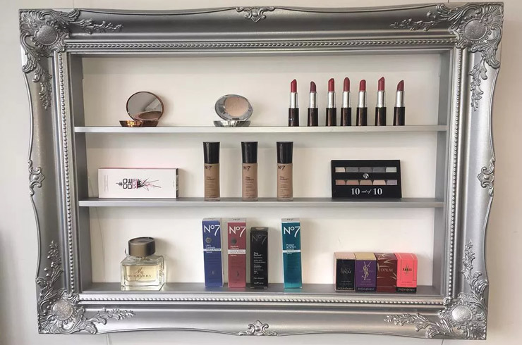 سازماندهی وسایل آرایشی و بهداشتی