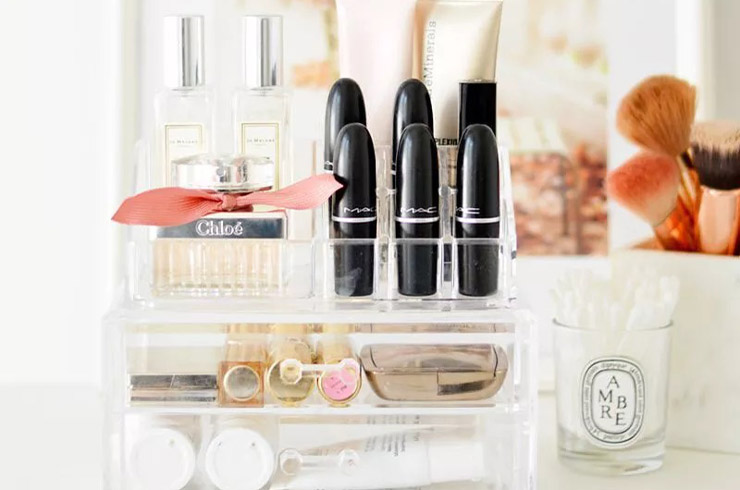 سازماندهی وسایل آرایشی و بهداشتی