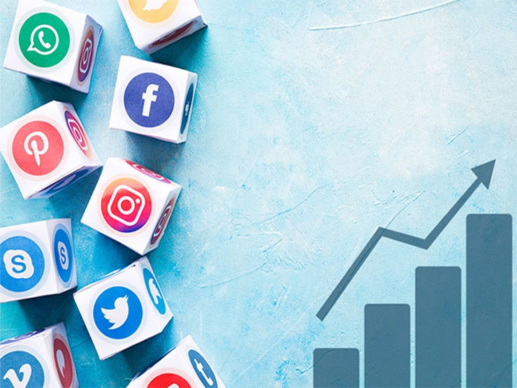 نقش شبکه‌های اجتماعی در افزایش بازدید و کمک به سئو 